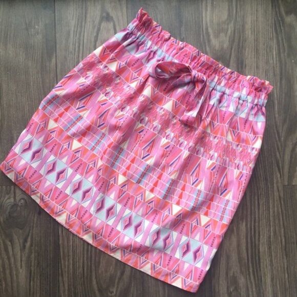 Forever 21 Pink Geometric Mini Skirt - XS - Picture 9 of 13